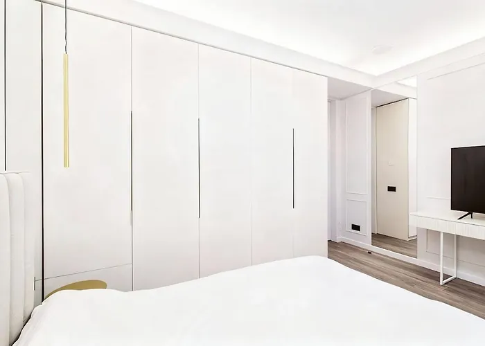 Ultra Premium Apartment, Cinema Experience